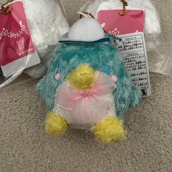 BNWT Japan 4” Sanrio plush hanger Tuxedo Sam - Picture 1 of 6